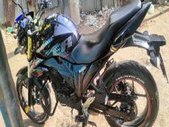 Suzuki Gixxer Dual Disc Dual Tone